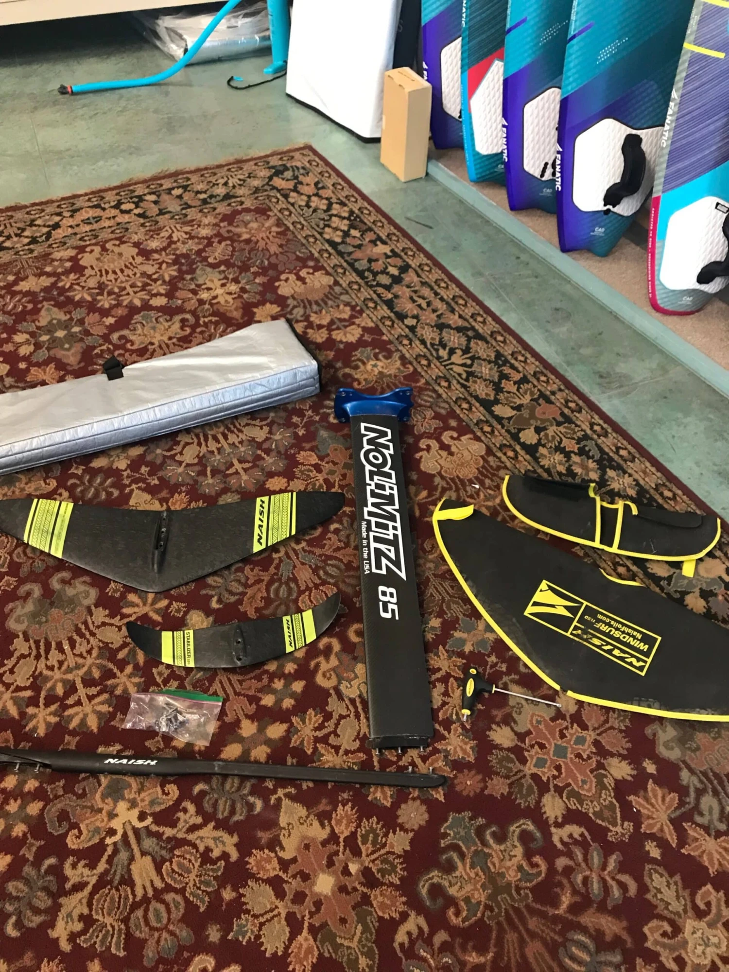 C S25 Naish 1150 USED Windsurf Foil W/ NoLimitz Carbon 83 Mast 5 C S25 Naish 1150 USED Windsurf Foil W/ NoLimitz Carbon 83 Mast - Image 3