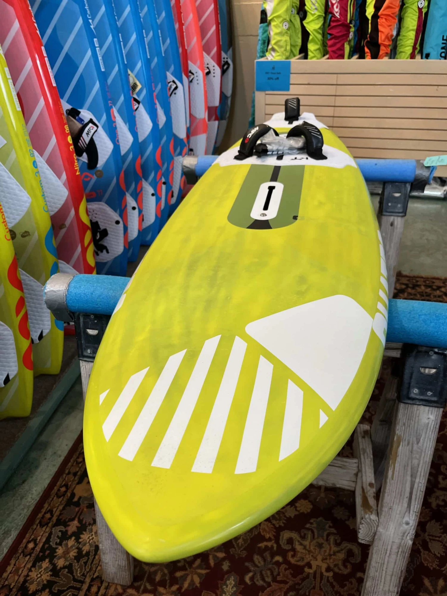 Quatro Cube 75 USED 2020 Windsurfing Board 5 Quatro Cube 75 USED 2020 Windsurfing Board - Image 3