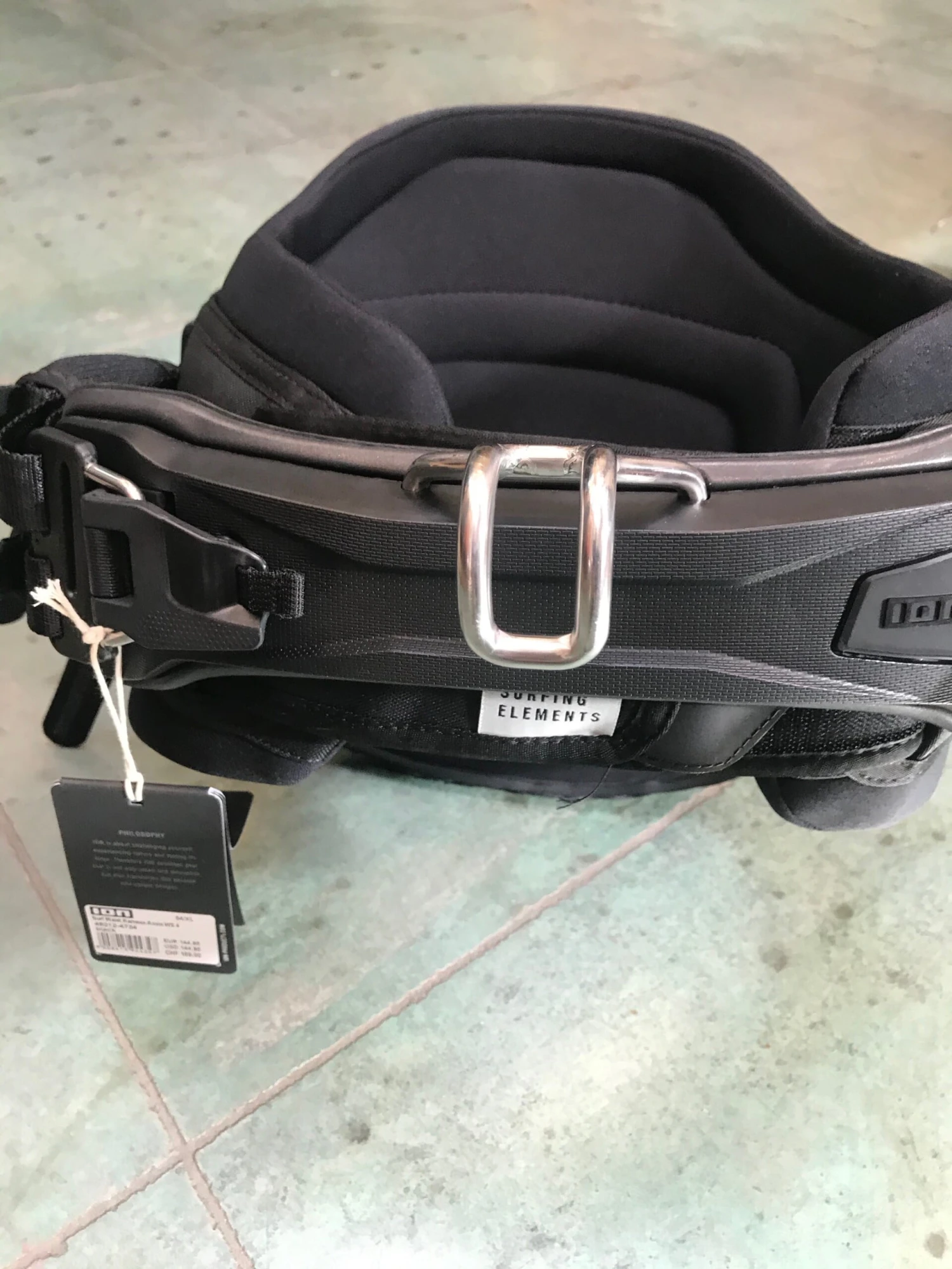 ION Axxis WS4 Windsurf Harness 2021 4 ION Axxis WS4 Windsurf Harness 2021 - Image 2